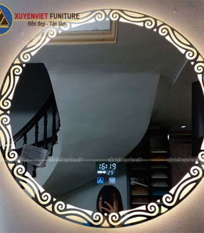 Gương led T03-8080-ĐT có đồng hồ trong nhà vệ sinh