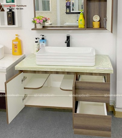 Tủ lavabo giả vân gỗ LBK250S có sẵn tại Xuyên Việt