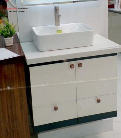 Tủ lavabo treo LBK1012S có sẵn tại Xuyên Việt
